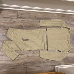 Cream 2 piece sweater and leggings set USED